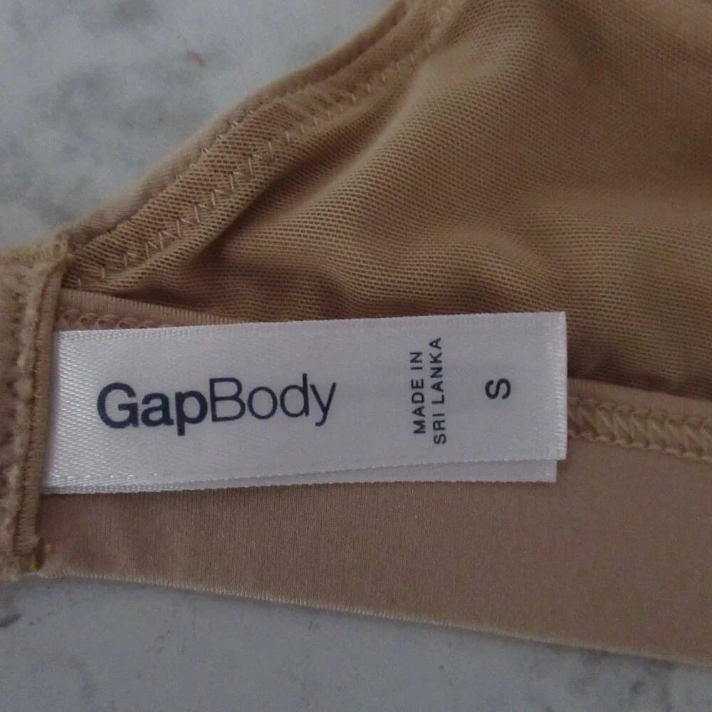 Gap Body Bra S Small Bralette Beige Tan Wireless Wire Free Back Closure‎